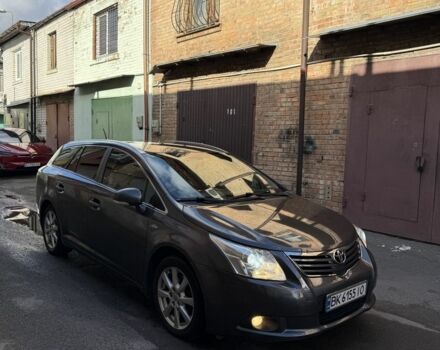 Сірий Тойота Авенсіс, об'ємом двигуна 2.2 л та пробігом 215 тис. км за 8500 $, фото 12 на Automoto.ua