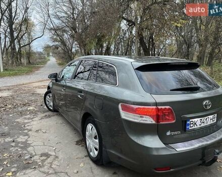 Серый Тойота Авенсис, объемом двигателя 2 л и пробегом 277 тыс. км за 8500 $, фото 12 на Automoto.ua