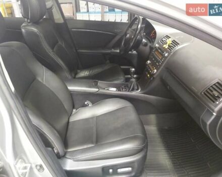 Серый Тойота Авенсис, объемом двигателя 2.2 л и пробегом 300 тыс. км за 8800 $, фото 15 на Automoto.ua