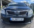Сірий Тойота Авенсіс, об'ємом двигуна 2 л та пробігом 236 тис. км за 9200 $, фото 1 на Automoto.ua