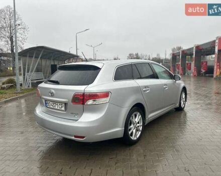 Сірий Тойота Авенсіс, об'ємом двигуна 2 л та пробігом 251 тис. км за 7999 $, фото 13 на Automoto.ua