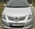 Серый Тойота Авенсис, объемом двигателя 2 л и пробегом 266 тыс. км за 7900 $, фото 1 на Automoto.ua