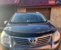 Серый Тойота Авенсис, объемом двигателя 2 л и пробегом 208 тыс. км за 7500 $, фото 1 на Automoto.ua