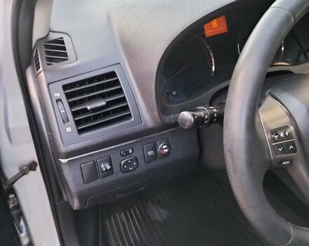 Сірий Тойота Авенсіс, об'ємом двигуна 2.2 л та пробігом 189 тис. км за 8300 $, фото 16 на Automoto.ua
