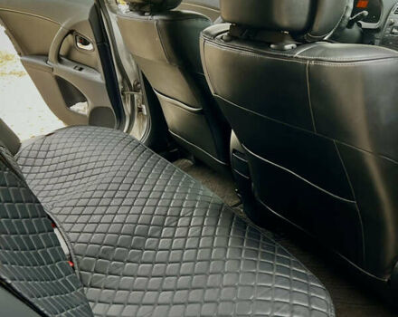 Серый Тойота Авенсис, объемом двигателя 2.23 л и пробегом 275 тыс. км за 8300 $, фото 16 на Automoto.ua