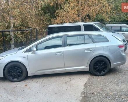 Серый Тойота Авенсис, объемом двигателя 2.23 л и пробегом 196 тыс. км за 9000 $, фото 7 на Automoto.ua