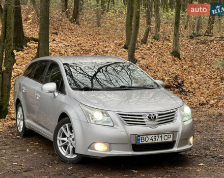 Серый Тойота Авенсис, объемом двигателя 2 л и пробегом 250 тыс. км за 6999 $, фото 19 на Automoto.ua