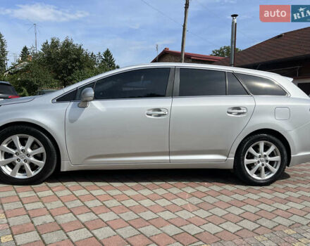 Серый Тойота Авенсис, объемом двигателя 2.23 л и пробегом 310 тыс. км за 7200 $, фото 2 на Automoto.ua