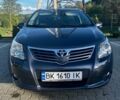 Серый Тойота Авенсис, объемом двигателя 2.23 л и пробегом 209 тыс. км за 9400 $, фото 1 на Automoto.ua
