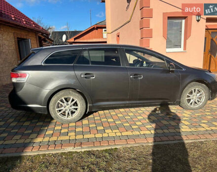 Сірий Тойота Авенсіс, об'ємом двигуна 2 л та пробігом 208 тис. км за 8000 $, фото 8 на Automoto.ua