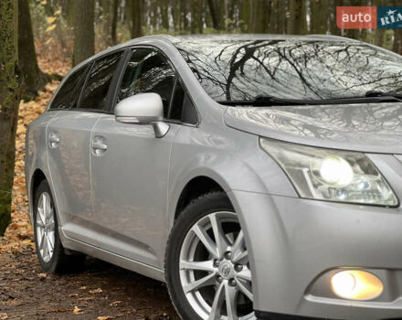 Серый Тойота Авенсис, объемом двигателя 2 л и пробегом 250 тыс. км за 6999 $, фото 24 на Automoto.ua