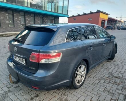 Сірий Тойота Авенсіс, об'ємом двигуна 2 л та пробігом 301 тис. км за 4076 $, фото 9 на Automoto.ua