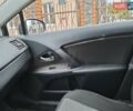 Серый Тойота Авенсис, объемом двигателя 2 л и пробегом 313 тыс. км за 8000 $, фото 10 на Automoto.ua