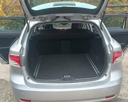 Серый Тойота Авенсис, объемом двигателя 2.23 л и пробегом 196 тыс. км за 9000 $, фото 14 на Automoto.ua