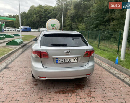 Серый Тойота Авенсис, объемом двигателя 2.2 л и пробегом 292 тыс. км за 9000 $, фото 5 на Automoto.ua