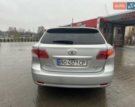 Сірий Тойота Авенсіс, об'ємом двигуна 2 л та пробігом 251 тис. км за 7999 $, фото 9 на Automoto.ua