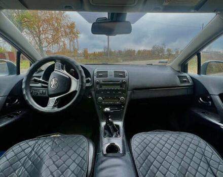 Серый Тойота Авенсис, объемом двигателя 2.23 л и пробегом 275 тыс. км за 8300 $, фото 8 на Automoto.ua