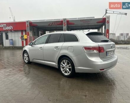 Сірий Тойота Авенсіс, об'ємом двигуна 2 л та пробігом 251 тис. км за 7999 $, фото 5 на Automoto.ua