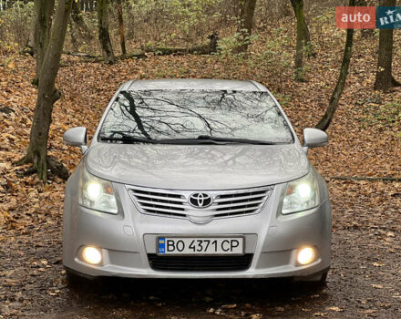 Серый Тойота Авенсис, объемом двигателя 2 л и пробегом 250 тыс. км за 6999 $, фото 12 на Automoto.ua