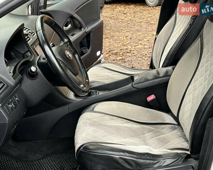 Серый Тойота Авенсис, объемом двигателя 2 л и пробегом 250 тыс. км за 6999 $, фото 40 на Automoto.ua