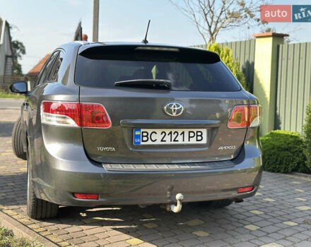 Сірий Тойота Авенсіс, об'ємом двигуна 2.23 л та пробігом 237 тис. км за 8999 $, фото 4 на Automoto.ua
