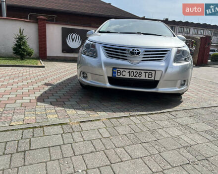 Серый Тойота Авенсис, объемом двигателя 2.23 л и пробегом 310 тыс. км за 7200 $, фото 1 на Automoto.ua