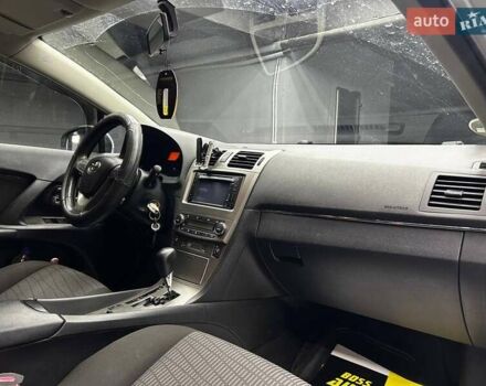 Сірий Тойота Авенсіс, об'ємом двигуна 2.23 л та пробігом 198 тис. км за 9800 $, фото 12 на Automoto.ua