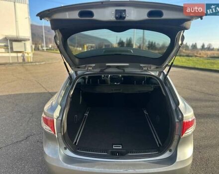 Серый Тойота Авенсис, объемом двигателя 2.2 л и пробегом 240 тыс. км за 6950 $, фото 27 на Automoto.ua