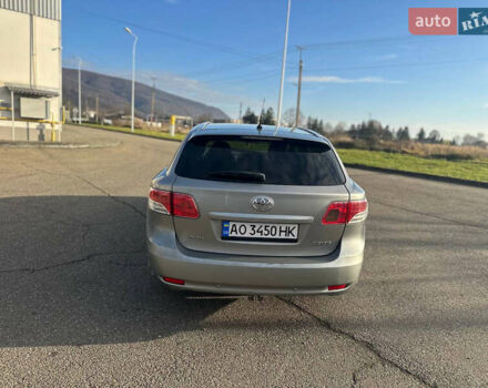 Сірий Тойота Авенсіс, об'ємом двигуна 2.23 л та пробігом 267 тис. км за 6700 $, фото 8 на Automoto.ua