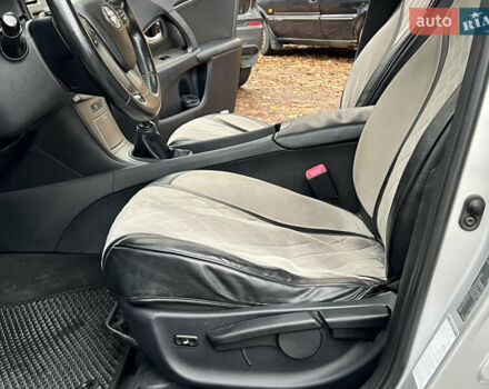 Серый Тойота Авенсис, объемом двигателя 2 л и пробегом 250 тыс. км за 6999 $, фото 39 на Automoto.ua
