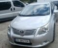 Серый Тойота Авенсис, объемом двигателя 2.2 л и пробегом 189 тыс. км за 9000 $, фото 1 на Automoto.ua