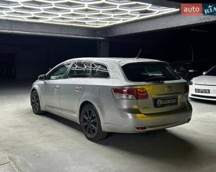 Сірий Тойота Авенсіс, об'ємом двигуна 2.23 л та пробігом 198 тис. км за 9800 $, фото 3 на Automoto.ua