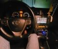 Серый Тойота Авенсис, объемом двигателя 2.2 л и пробегом 240 тыс. км за 8300 $, фото 4 на Automoto.ua