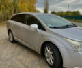 Серый Тойота Авенсис, объемом двигателя 2.23 л и пробегом 275 тыс. км за 8300 $, фото 7 на Automoto.ua