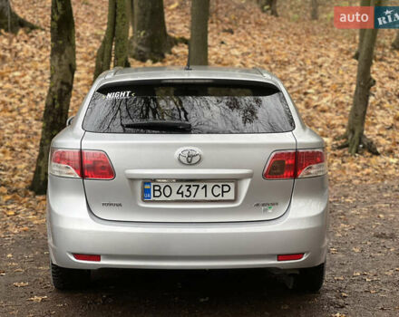 Серый Тойота Авенсис, объемом двигателя 2 л и пробегом 250 тыс. км за 6999 $, фото 30 на Automoto.ua