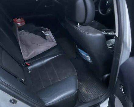 Серый Тойота Авенсис, объемом двигателя 2 л и пробегом 357 тыс. км за 6000 $, фото 6 на Automoto.ua