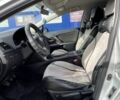 Серый Тойота Авенсис, объемом двигателя 2 л и пробегом 250 тыс. км за 7800 $, фото 6 на Automoto.ua