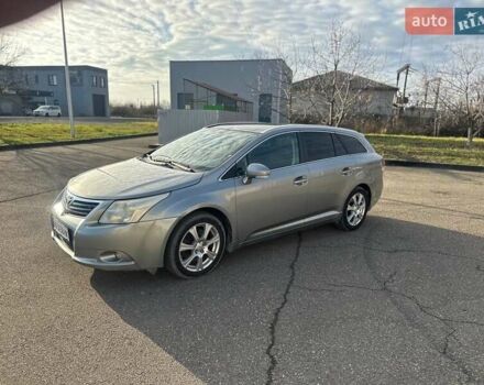 Серый Тойота Авенсис, объемом двигателя 2.2 л и пробегом 240 тыс. км за 6950 $, фото 6 на Automoto.ua