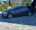 Сірий Тойота Авенсіс, об'ємом двигуна 2 л та пробігом 300 тис. км за 7799 $, фото 1 на Automoto.ua