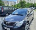 Серый Тойота Авенсис, объемом двигателя 2.2 л и пробегом 300 тыс. км за 9000 $, фото 1 на Automoto.ua