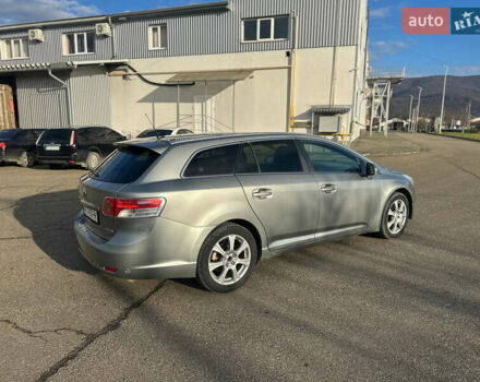 Сірий Тойота Авенсіс, об'ємом двигуна 2.23 л та пробігом 267 тис. км за 6700 $, фото 7 на Automoto.ua