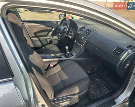 Сірий Тойота Авенсіс, об'ємом двигуна 2.23 л та пробігом 267 тис. км за 6700 $, фото 15 на Automoto.ua