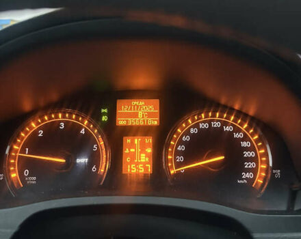 Серый Тойота Авенсис, объемом двигателя 2 л и пробегом 357 тыс. км за 6000 $, фото 8 на Automoto.ua