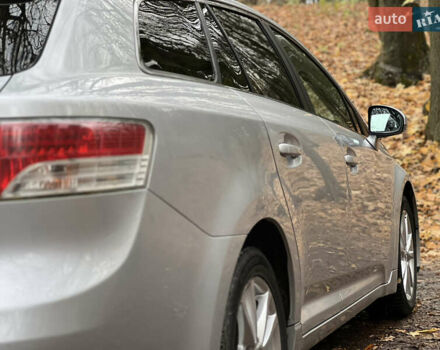 Серый Тойота Авенсис, объемом двигателя 2 л и пробегом 250 тыс. км за 6999 $, фото 35 на Automoto.ua