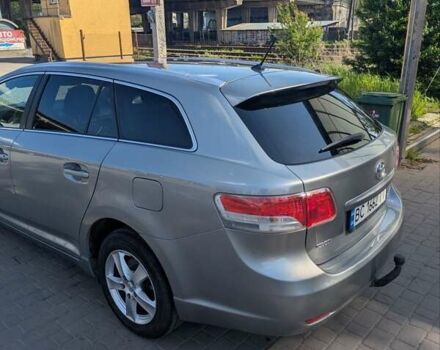 Серый Тойота Авенсис, объемом двигателя 2 л и пробегом 225 тыс. км за 9450 $, фото 4 на Automoto.ua