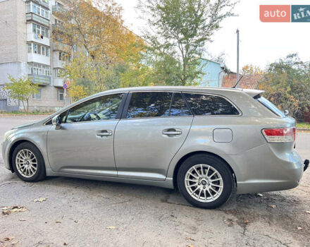 Сірий Тойота Авенсіс, об'ємом двигуна 2 л та пробігом 315 тис. км за 10500 $, фото 4 на Automoto.ua