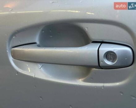 Серый Тойота Авенсис, объемом двигателя 1.99 л и пробегом 200 тыс. км за 9490 $, фото 15 на Automoto.ua