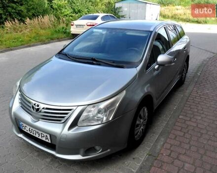 Сірий Тойота Авенсіс, об'ємом двигуна 1.8 л та пробігом 299 тис. км за 6600 $, фото 1 на Automoto.ua