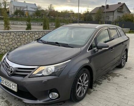 Серый Тойота Авенсис, объемом двигателя 2 л и пробегом 258 тыс. км за 9700 $, фото 7 на Automoto.ua