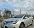 Серый Тойота Авенсис, объемом двигателя 2.23 л и пробегом 246 тыс. км за 10000 $, фото 1 на Automoto.ua